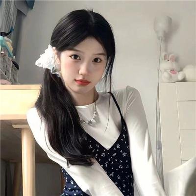成为朱莉娅 海报
